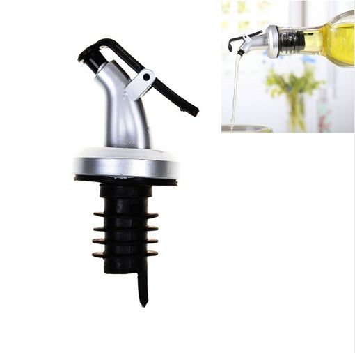 Olive Oil Bottle Sprayer Spout Liquor Dispenser Wine Pourers Flip Top Stopper Kitchen Tools